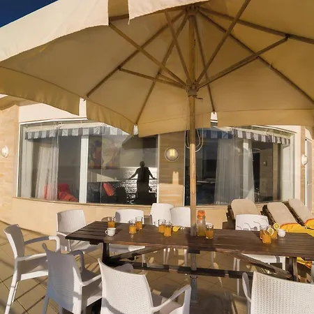 Villa Watersedge Marsaskala