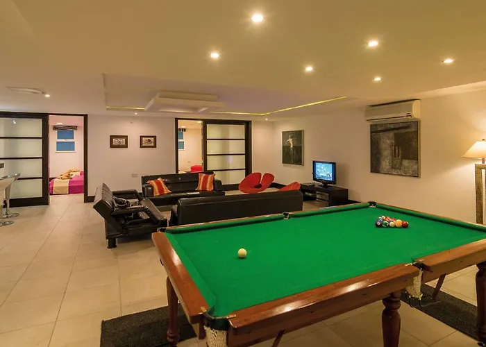 فيلة Watersedge مارساسكالا