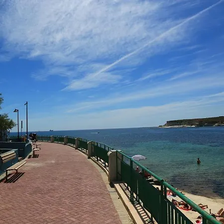 Watersedge וילה *