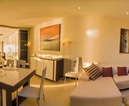 Villa Watersedge *