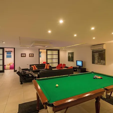 Watersedge Villa Marsaskala
