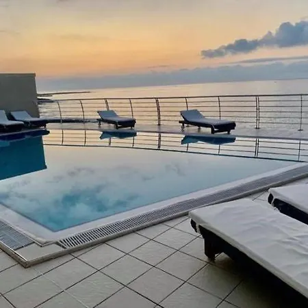Villa Watersedge