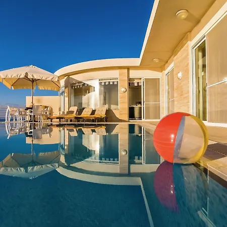 Villa Watersedge *