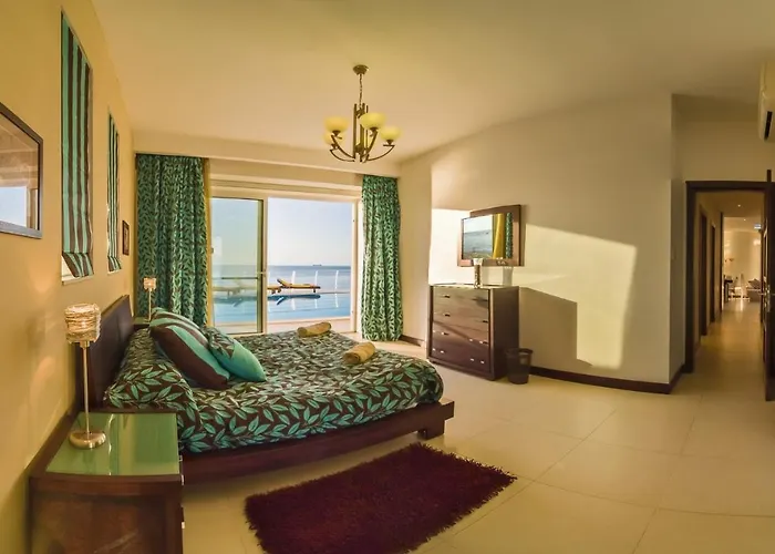 Villa Watersedge Marsaskala